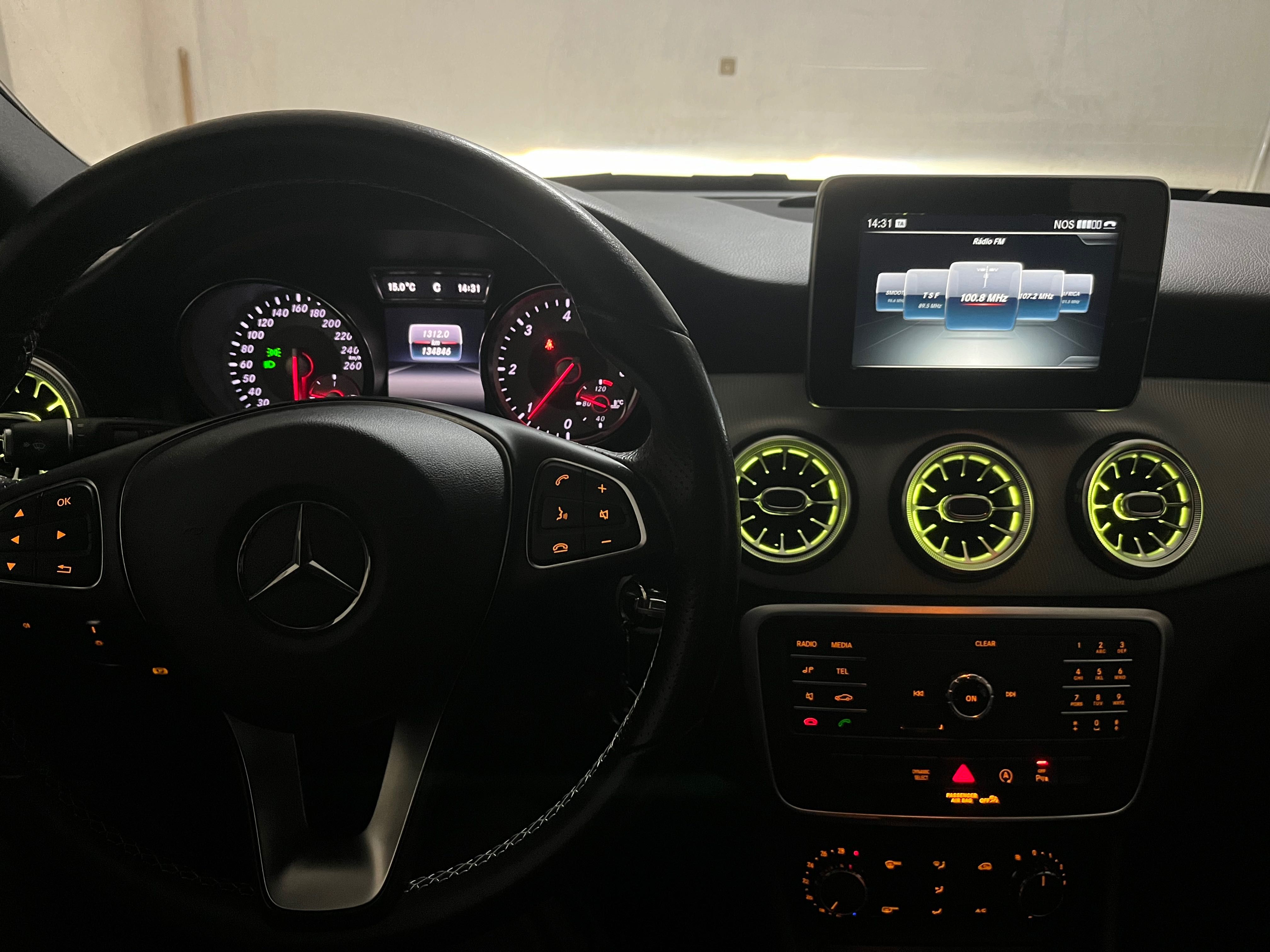 Mercedes Benz CLA 180 Shooting Brake Nacional