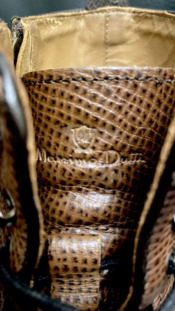 Botas em Pele Massimo Dutti