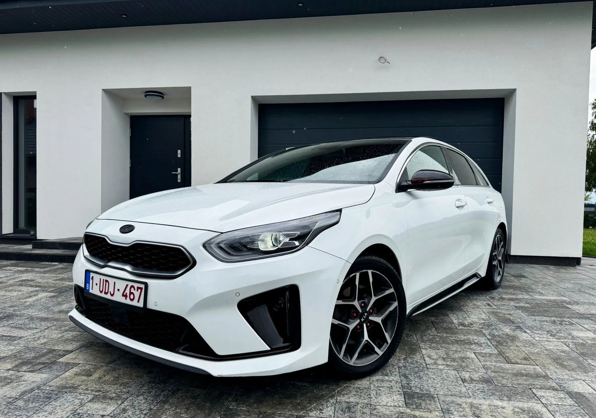 Kia ProCeed 1.4GDI 140KM GT-line Panorama CarPlay JBL Wentyle Kamera Blis HAK
