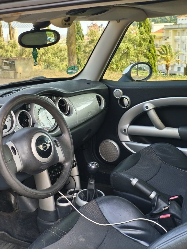 Mini cooper  1.6