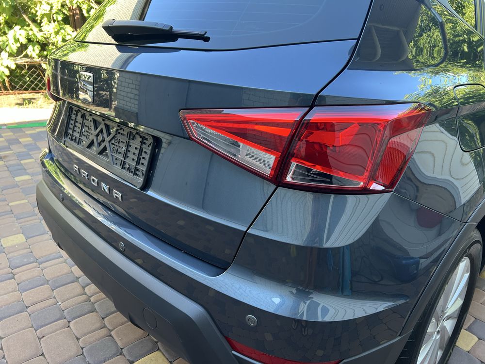 Продам Seat Arona 2021 автомат