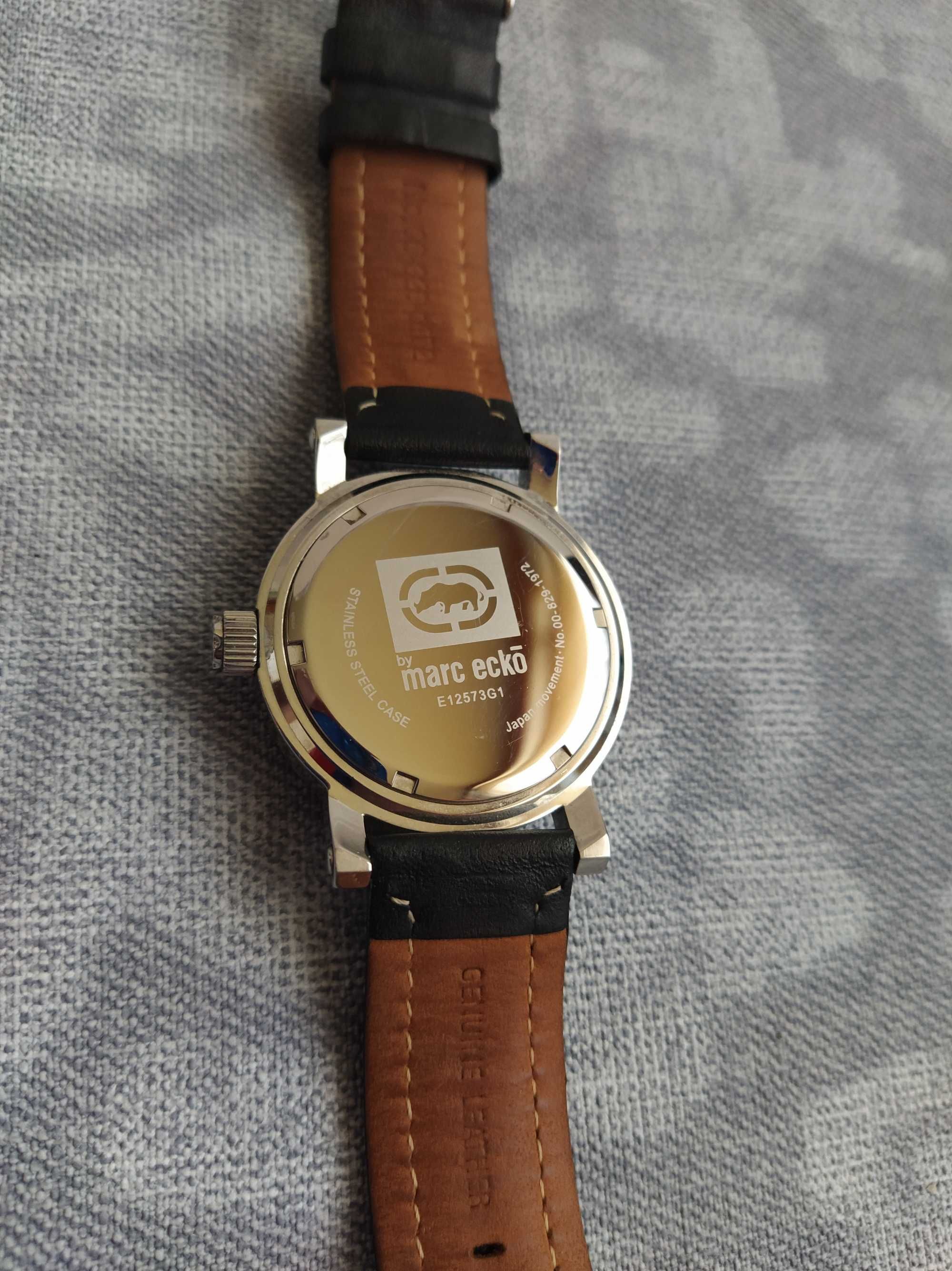 Продам редкие часы с уникальным дизайном Marc Ecko