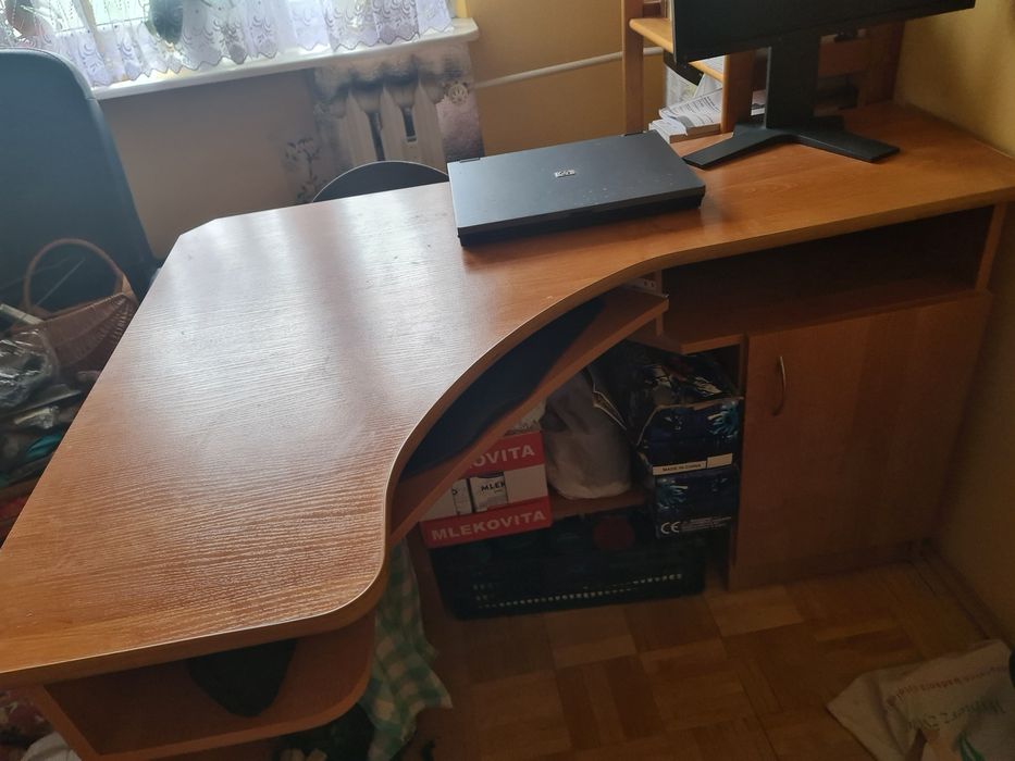 Biurko narożne brązowe