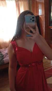 платтячко червоне 50грн
