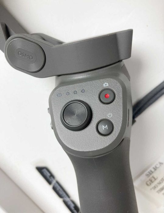 Gimbal DJI Osmo Mobile 3 - ręczny stabilizator do smartfona - jak nowy