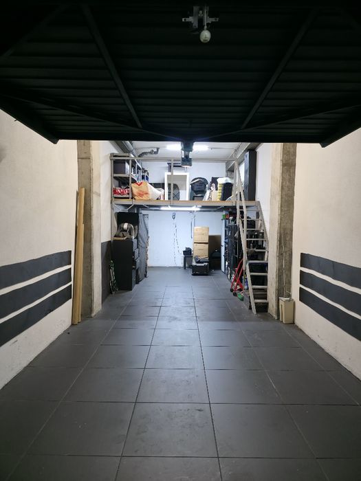 Apartamento T3 com terraço e box p 2 carros