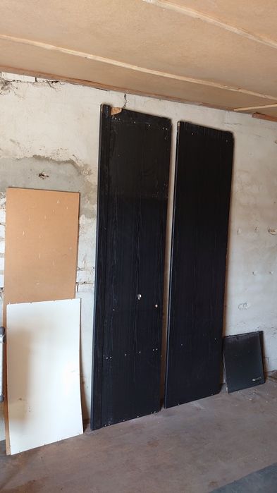 ДСП 235×60 чорні — меблеві плити б/у  + дверці в подарунок!