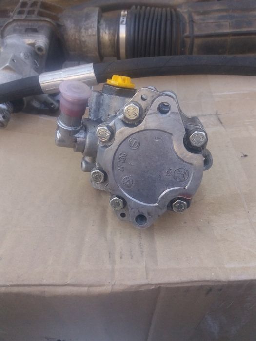 Насос гур . Шланг высокого давления.