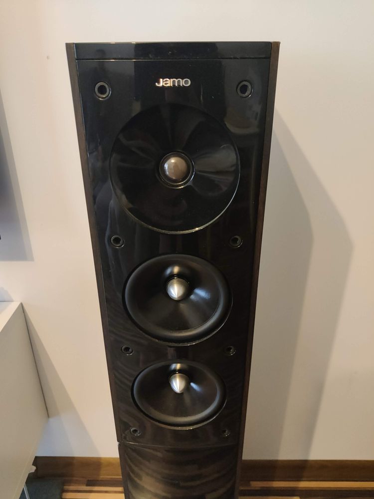 Pioneer VSX-329 + Jamo 606