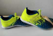 Buty do piłki nożnej Kipsta Agility 500 r. 32 Decathlon stan bdb.