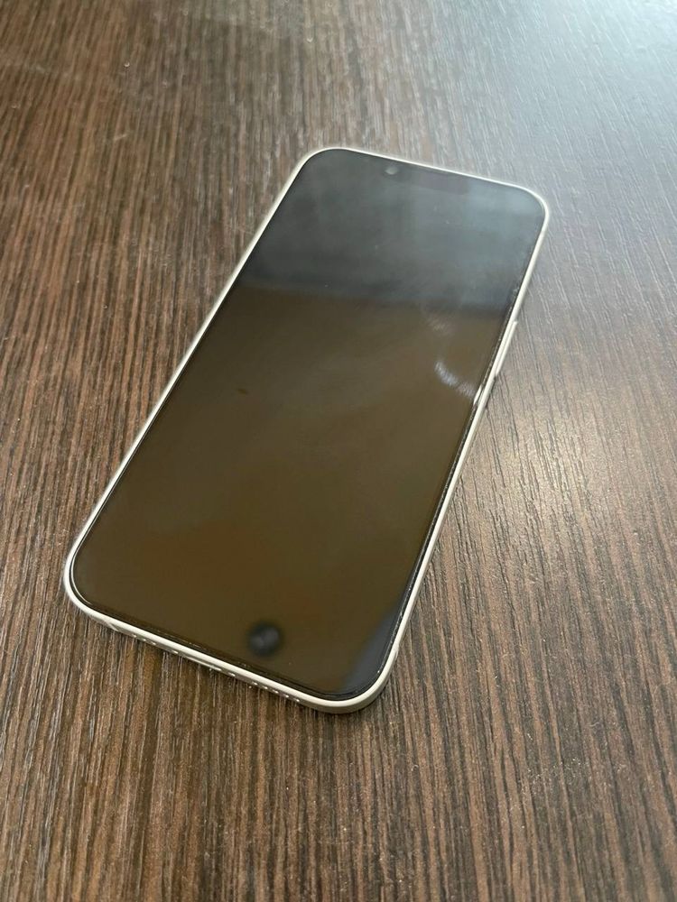 Продам iPhone 14