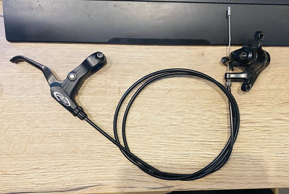 Rowerowy hamulec linkowy