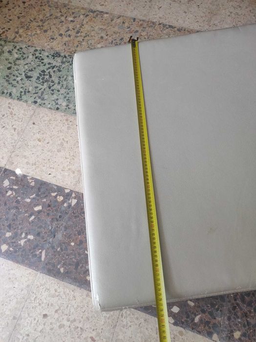 Pouf Minimalista Quadrado Branco IKEA