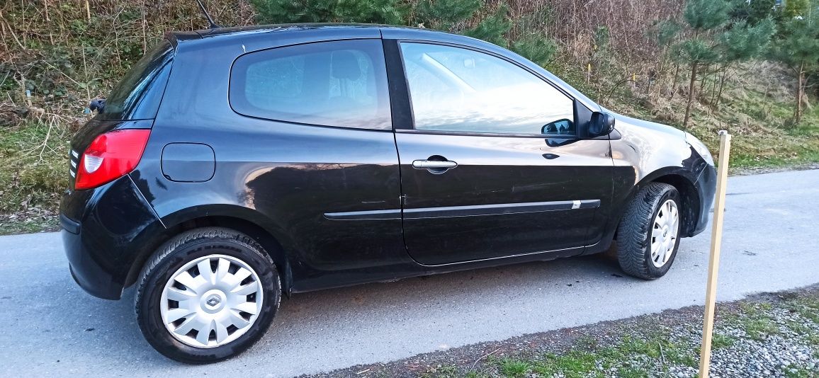 Renault Clio 2006 rok 1.2 benzyna