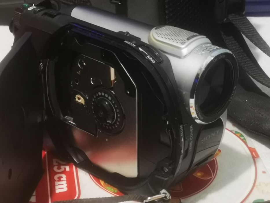 Видео камера Sony 2000x  40X Handycam