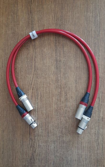 Міжблочний б/в кабель Qed Reference Audio 40  XLR