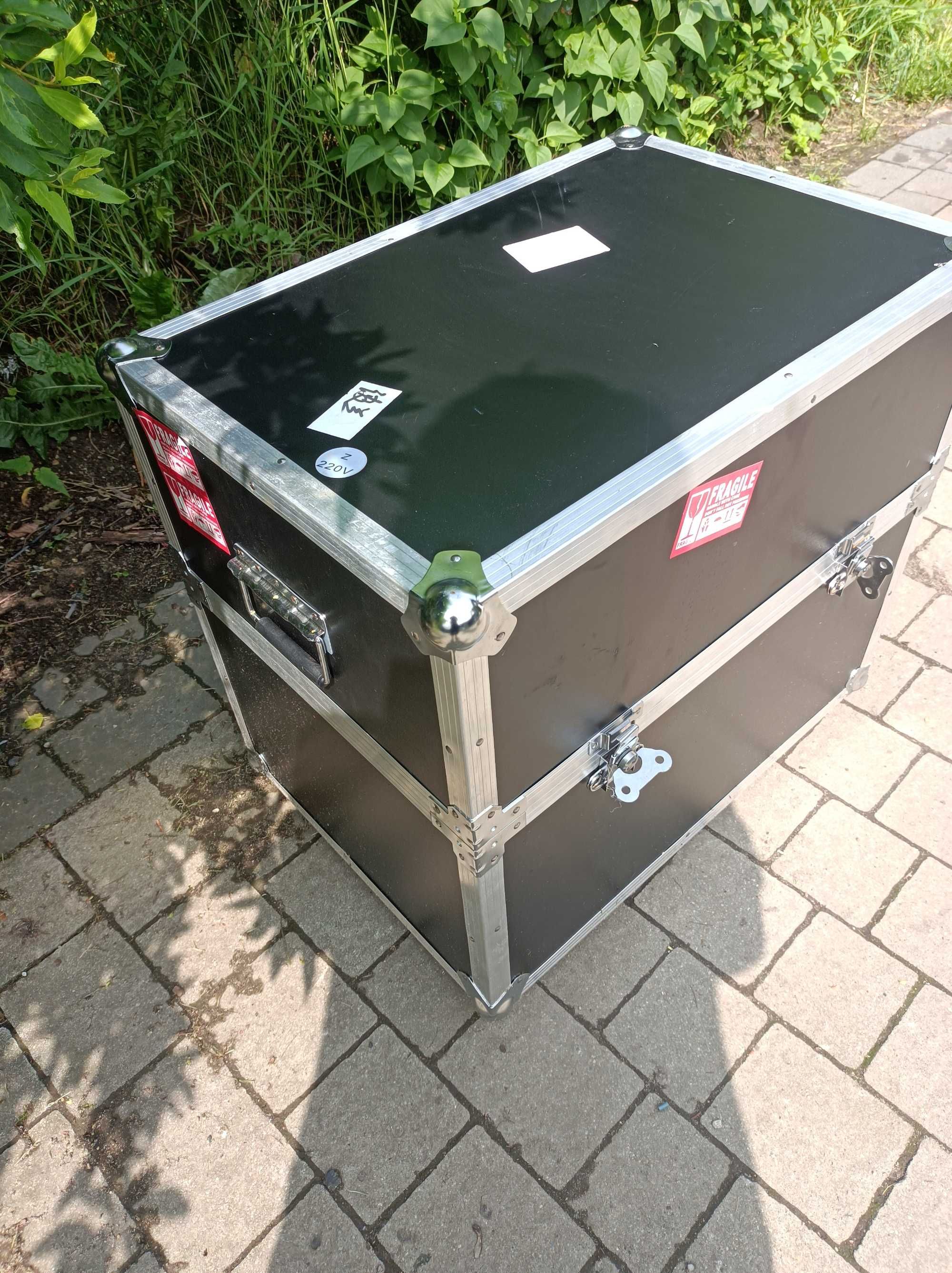 Skrzynia transportowa , case , walizka