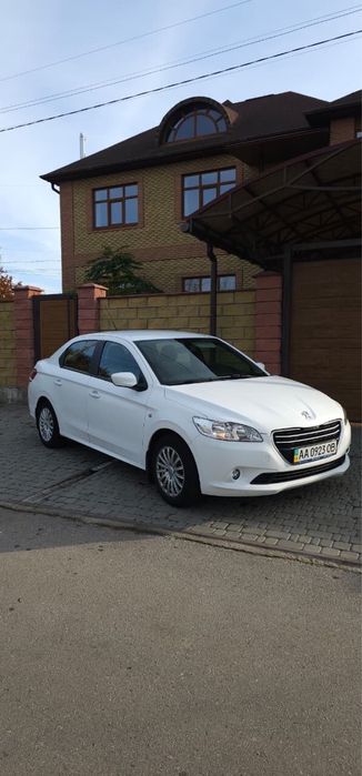Продам PEUGEOT 301 1.6 Дизель