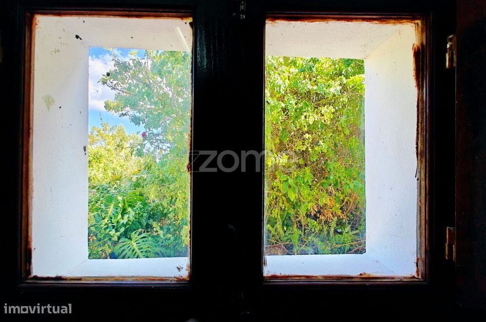 Moradia T1 para recuperar em Monchique