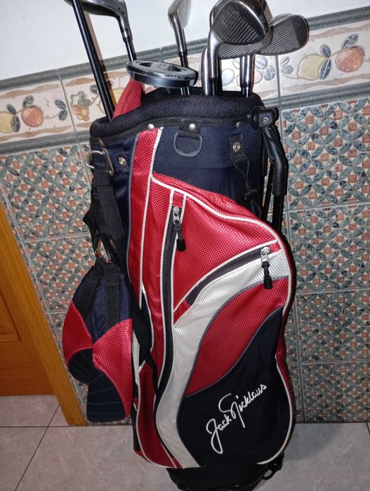 Tacos de golfe vermelhos