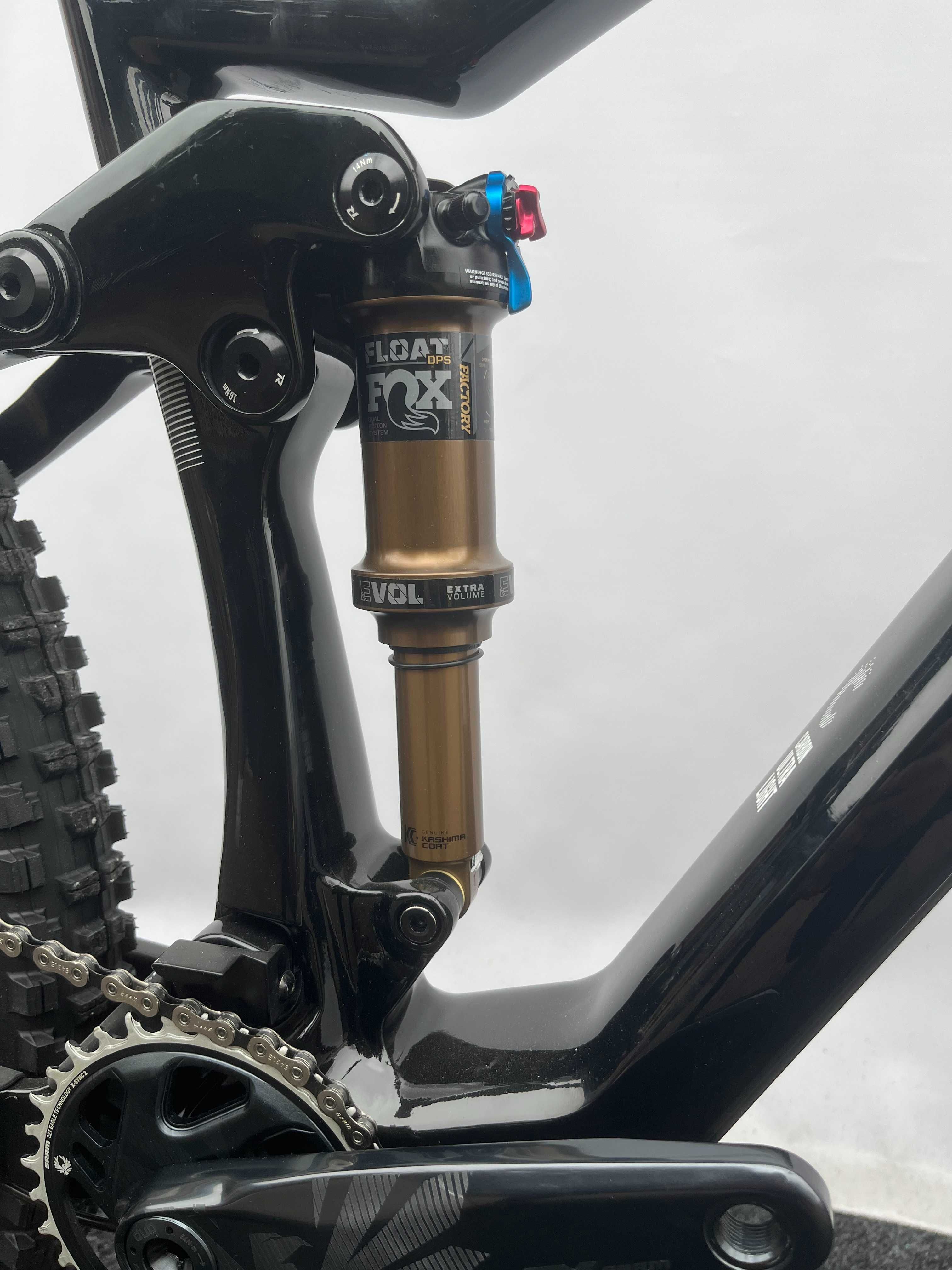 Rower MTB RAYMON FULLRAY 150 10.0 karbon FOX36 KASHIMA (S) wysyłka