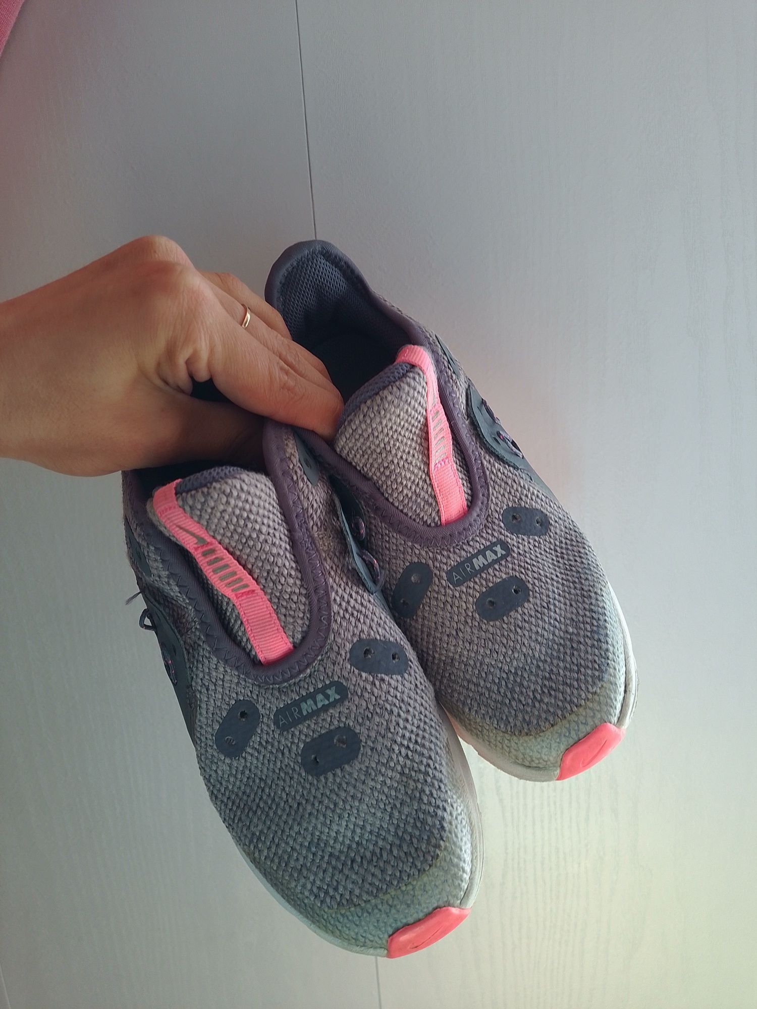 Кросівки для дівчинки Nike 30 р