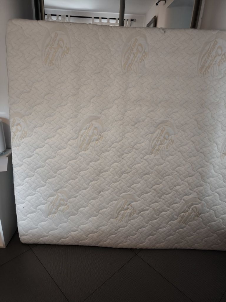 Materac piankowy Dreamzone 160x200 cm