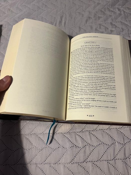 Livro de Robert Louis Stevenson de coleção novo