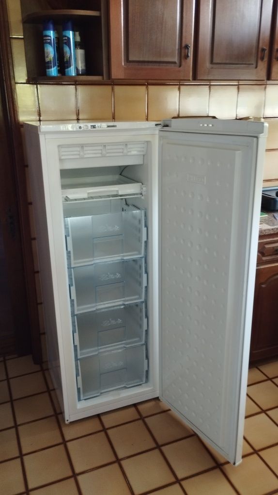 Frigorífico/Congelador Beko B-555 HCA