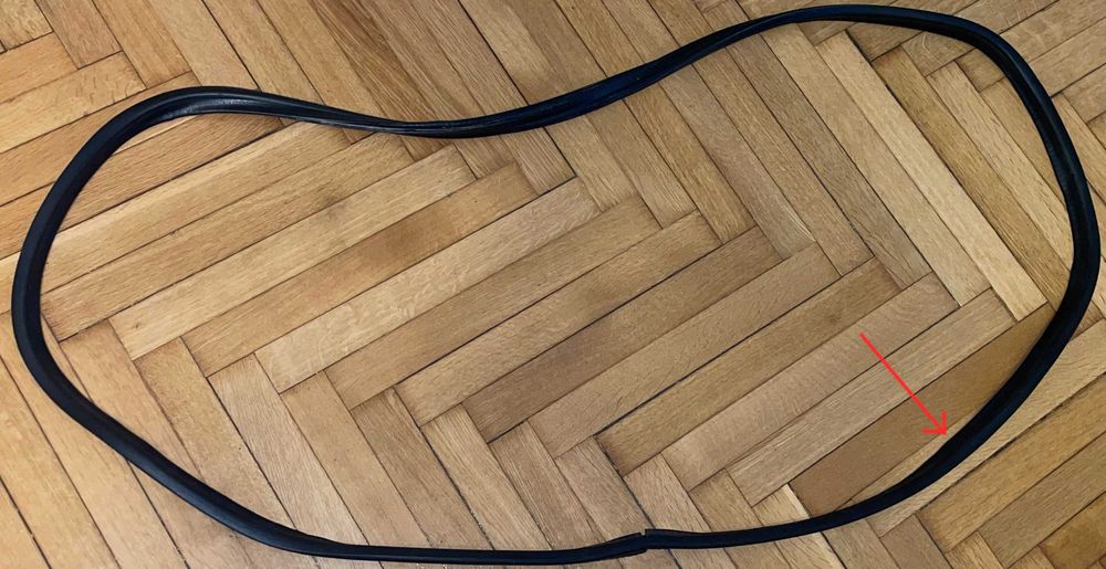 E36 uszczelka bagażnika coupe (nacięta, do gruza)