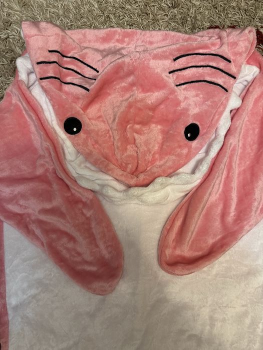 Продам плед акула