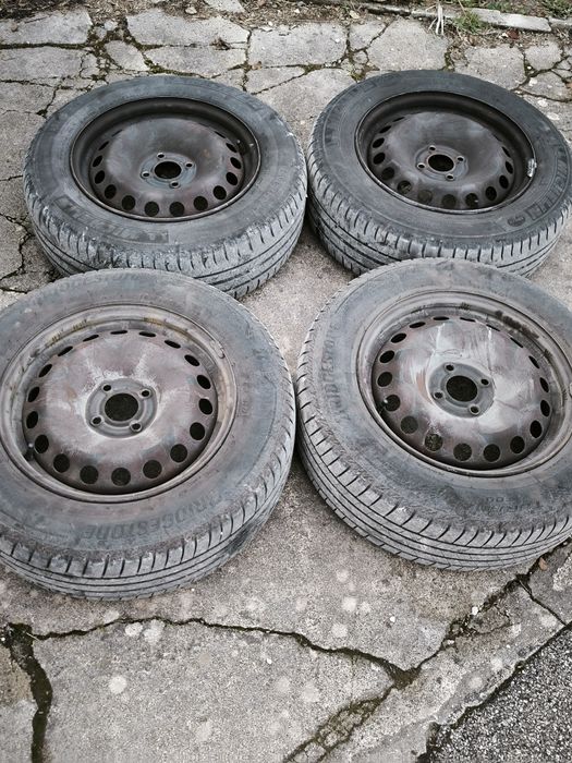 Jantes 15 com pneus a 70% - 4 X 100