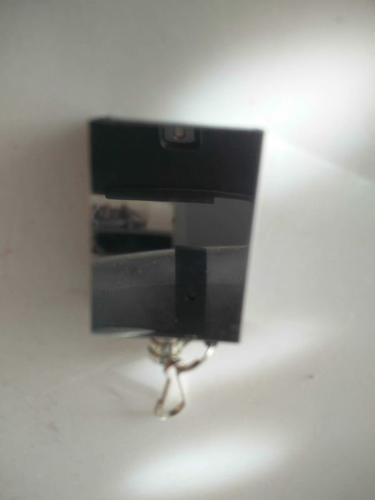 Isqueiro pequeno de Fricção:::Novo