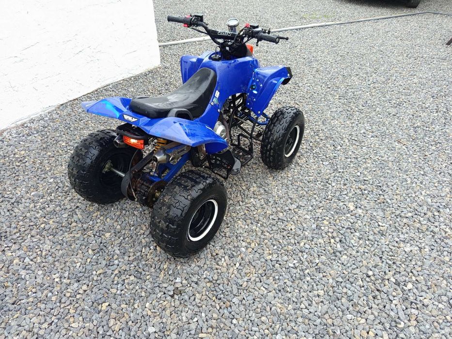 Quad BOMBARDIER 125 3+1R