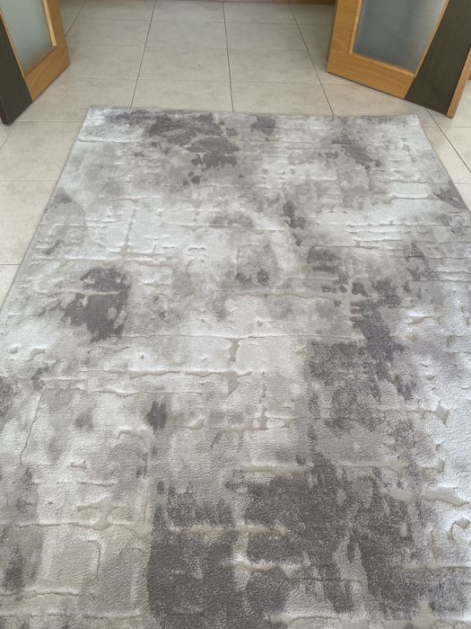 Tapete com bom uso de conservação