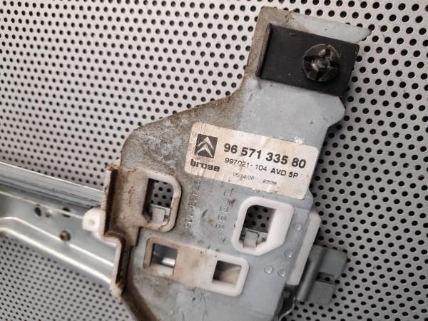 Elevador vidros frente direito CITROËN C4 I (LC_)