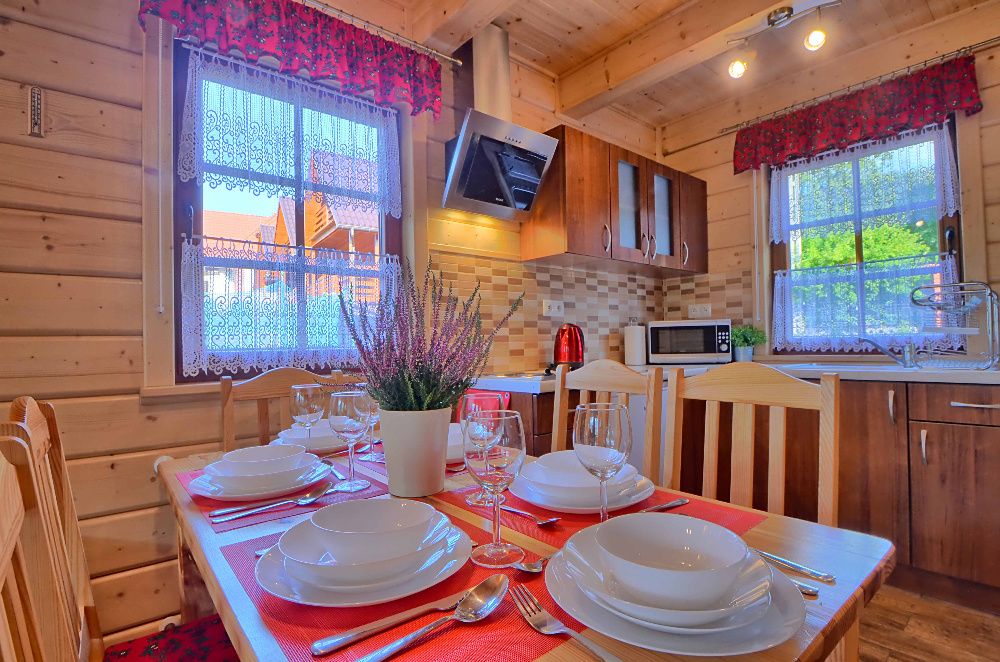 DOMKI NA WCZASOWEJ :)domek apartament Szczyrk jacuzzi - wolne od 29.08