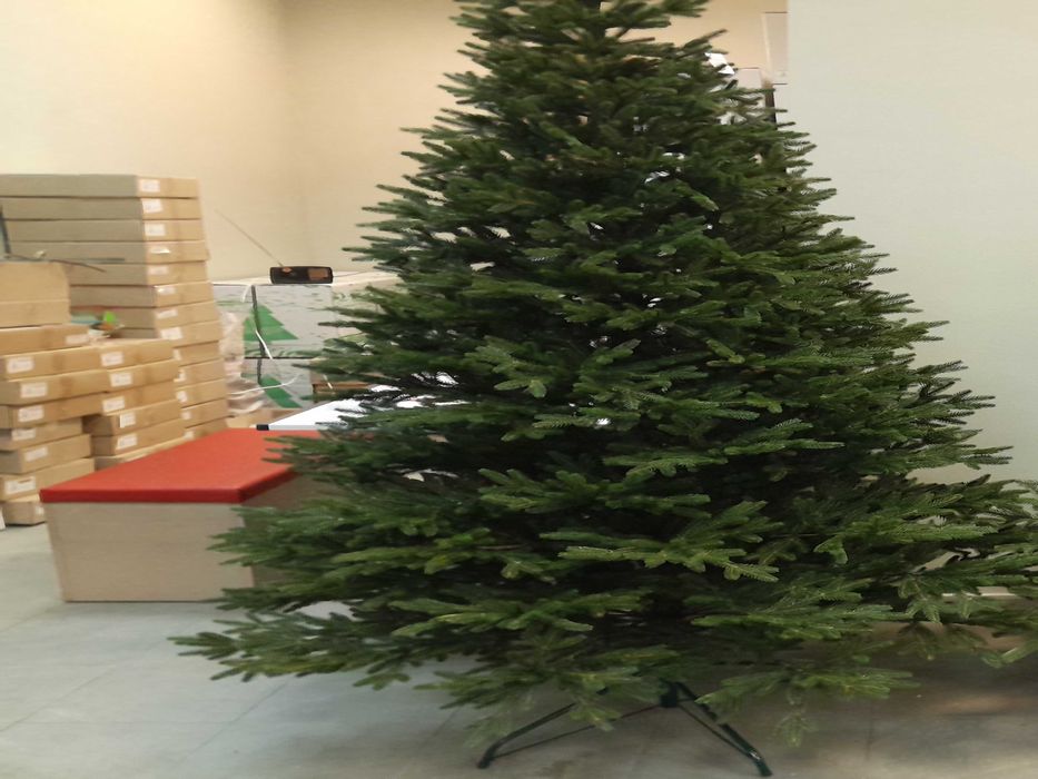 Ялинка лита Європейська штучна, топ продажів. Литая елка Європейская