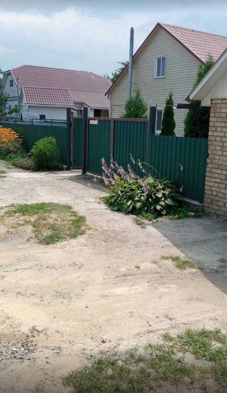 Мальовнича місцевість, будинок 80м2, 7 соток, гараж! Є газовий котел!
