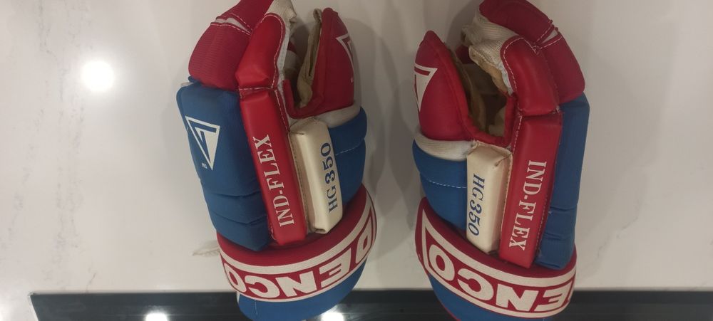 Luvas hockey no gelo ou street hockey