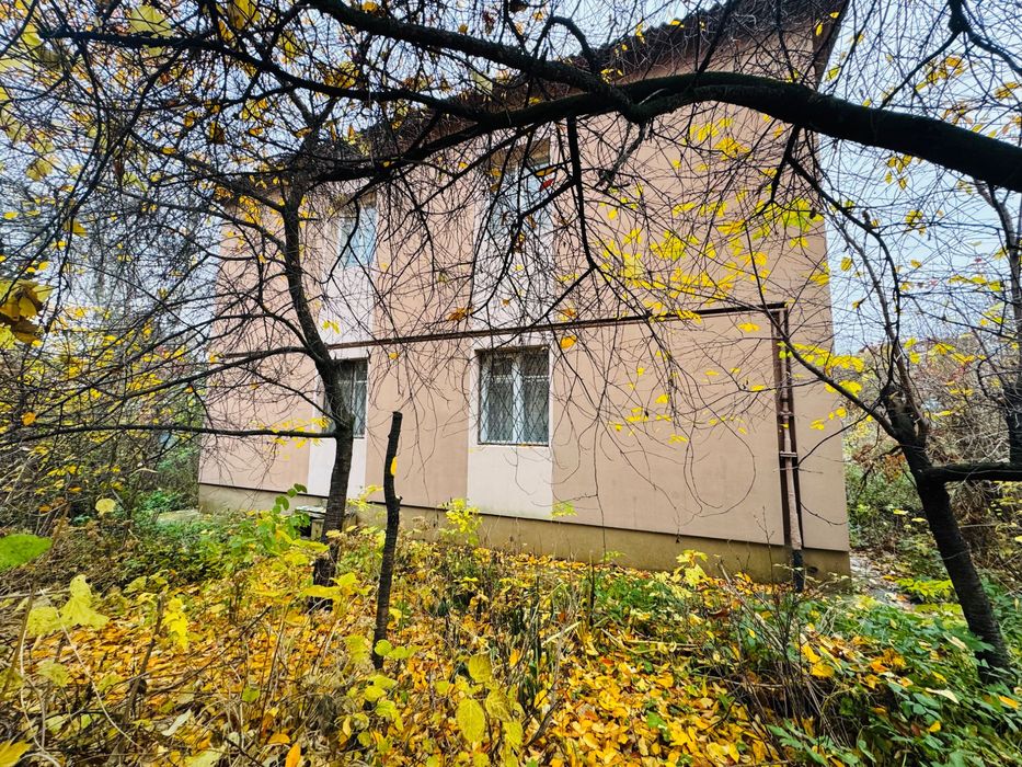 Продаж 3-кімнатної квартири в центрі!