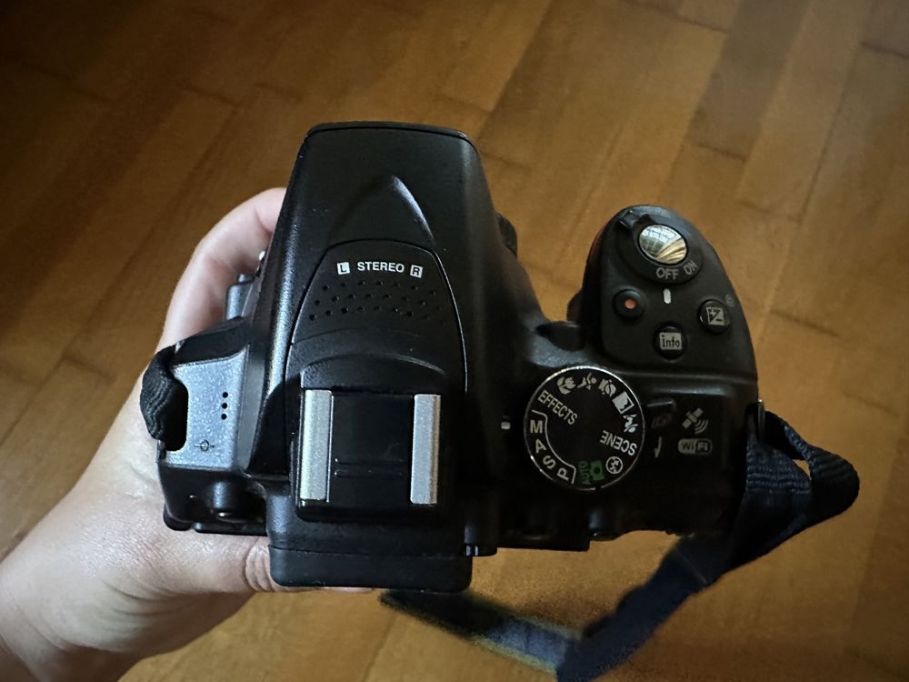 Kit Máquina Fotográfica Nikon D5300 + 2 objetivas