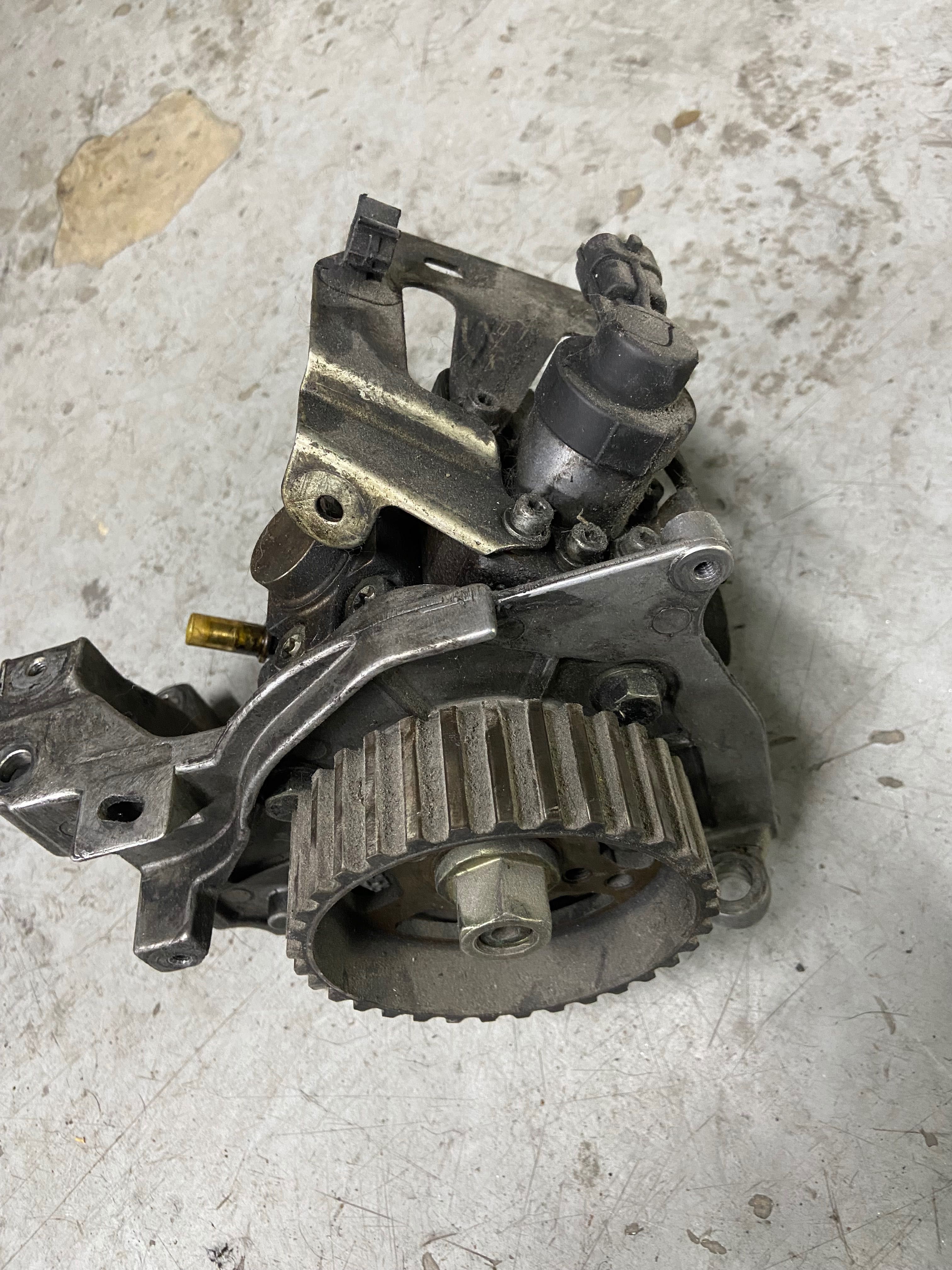 Bomba injectora 1.6hdi