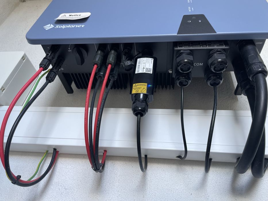 Inversor hibrido trifasico 10kW de Solplanet ASW10kH T3