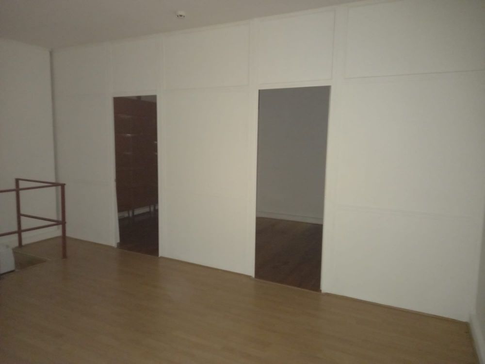 Oportunidade em Alfornelos, Lola Centro Comercial Colina do Sol