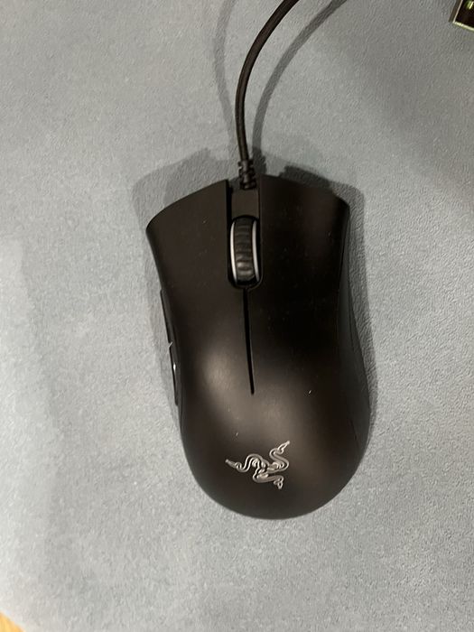 Rato Razer DeathAdder Essential