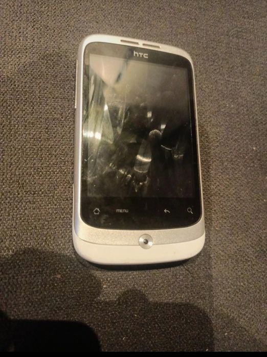 telefon komórkowy htc
