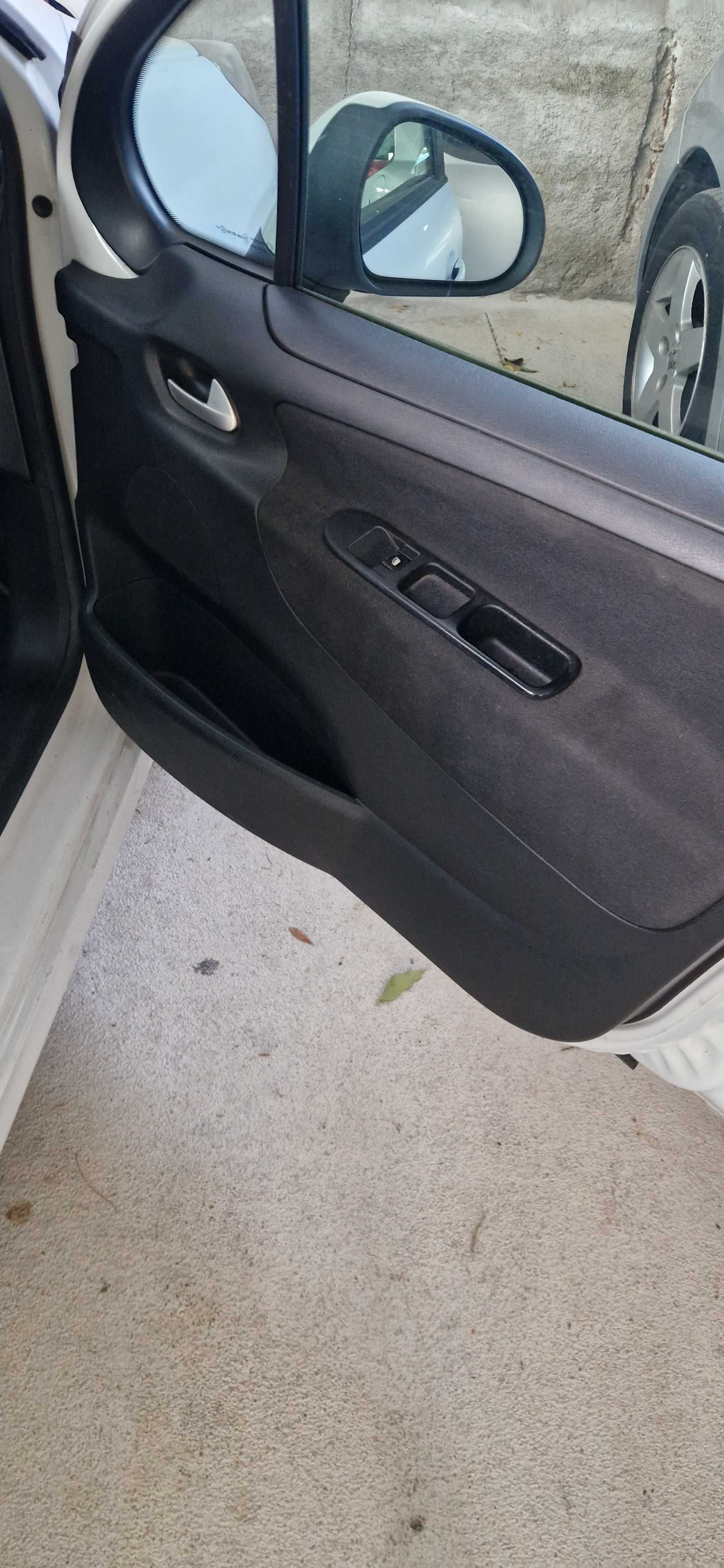 Peugeot 207 99gr
