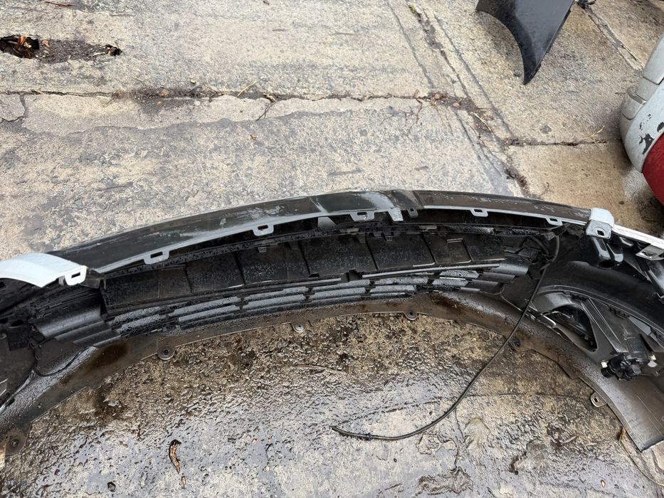 Бампер перід Сітроен С4 Citroen C4B7 ексклюзив з омивачами фар 2016