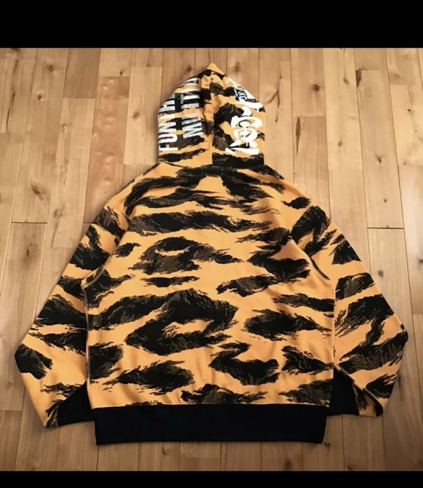 Bape tigryini.